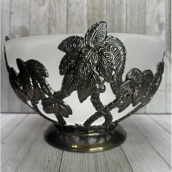 Vtg Godinger Silver Plated Palm Tree Frosted Bowl Insert Centerpiece 10" DIA - Picture 1 of 9